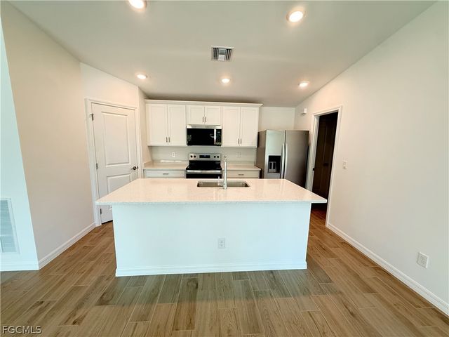 4111 16th ST W, Lehigh Acres, FL 33971