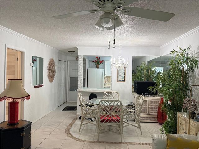 125 PICARDY VILLA CIRCLE 101, Brandon, FL 33510