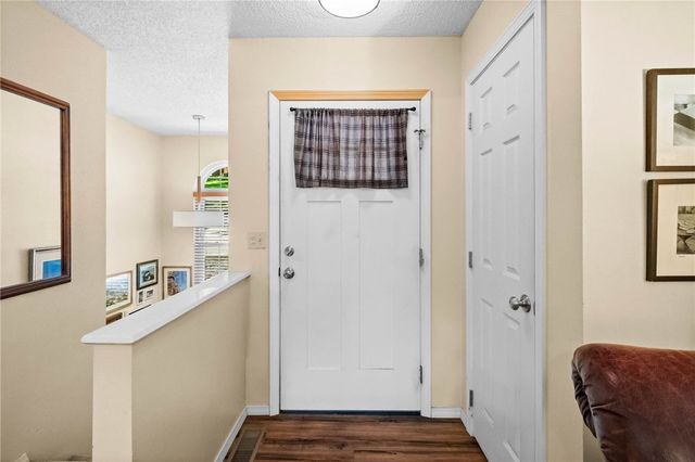 3211 Cardinal Creek Circle A & B, Bentonville, AR 72712