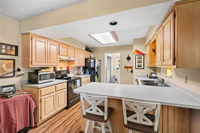 3211 Cardinal Creek Circle A & B, Bentonville, AR 72712