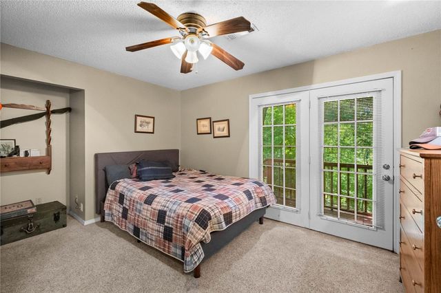 3211 Cardinal Creek Circle A & B, Bentonville, AR 72712