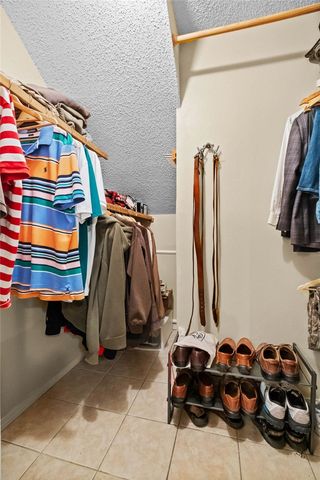 3211 Cardinal Creek Circle A & B, Bentonville, AR 72712