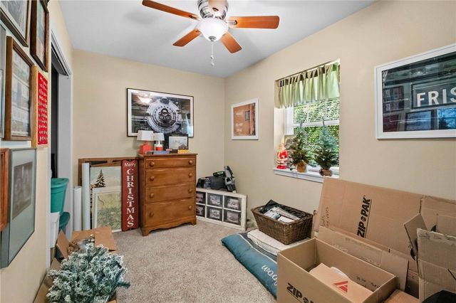 3211 Cardinal Creek Circle A & B, Bentonville, AR 72712