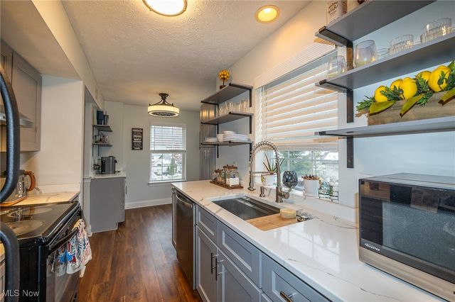 5250 Whispering Oaks Boulevard C1, Parma, OH 44134