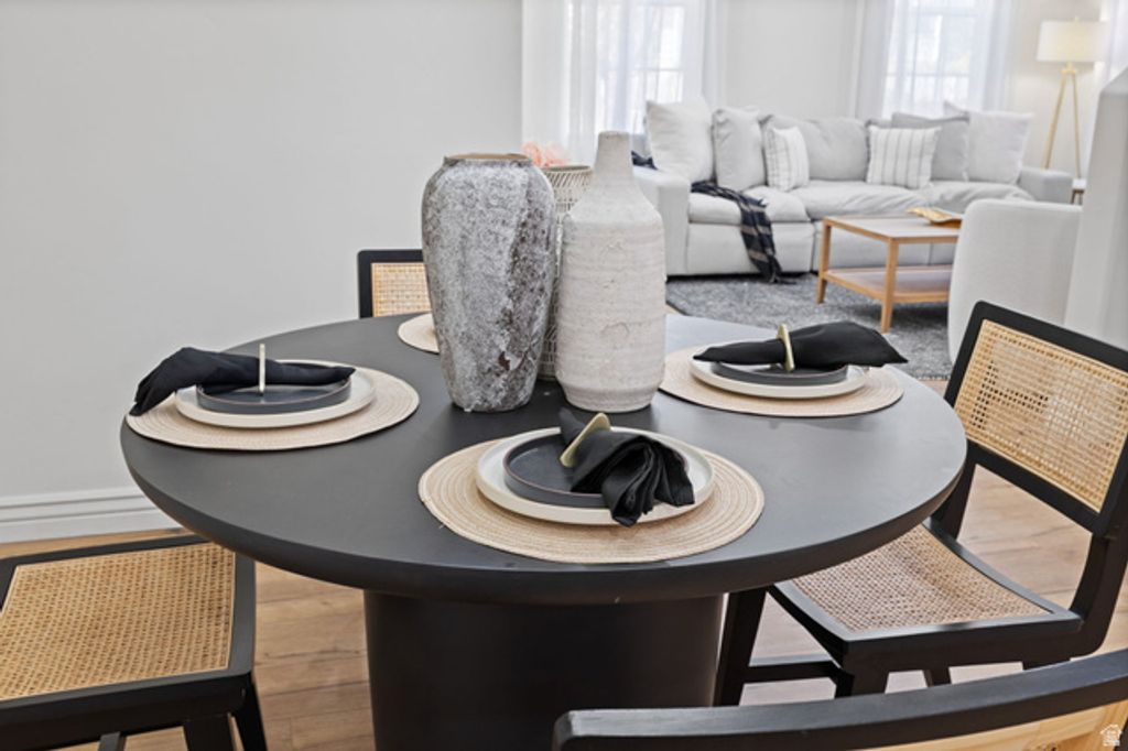 Image 14 of property listing at 10637 S OQUIRRH LAKE RD, South Jordan, UT 84009