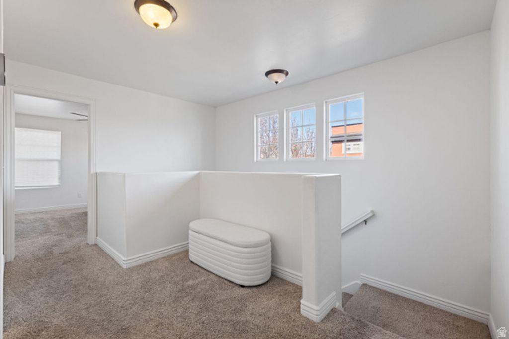 Image 21 of property listing at 10637 S OQUIRRH LAKE RD, South Jordan, UT 84009