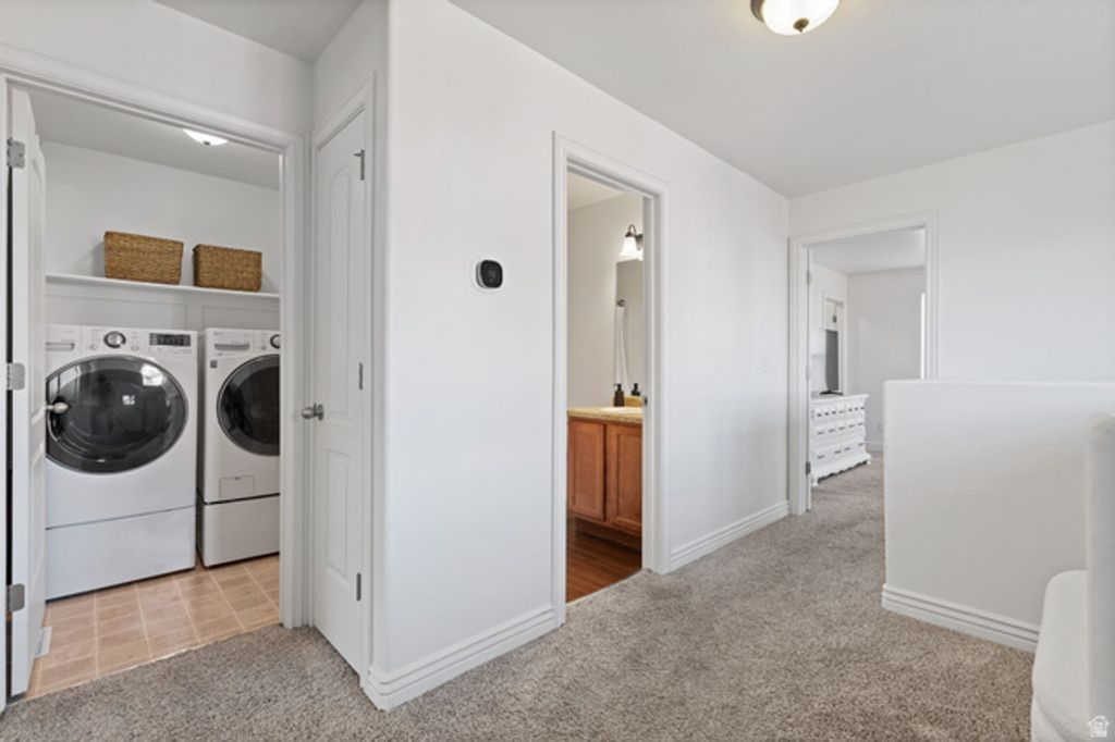 Image 22 of property listing at 10637 S OQUIRRH LAKE RD, South Jordan, UT 84009