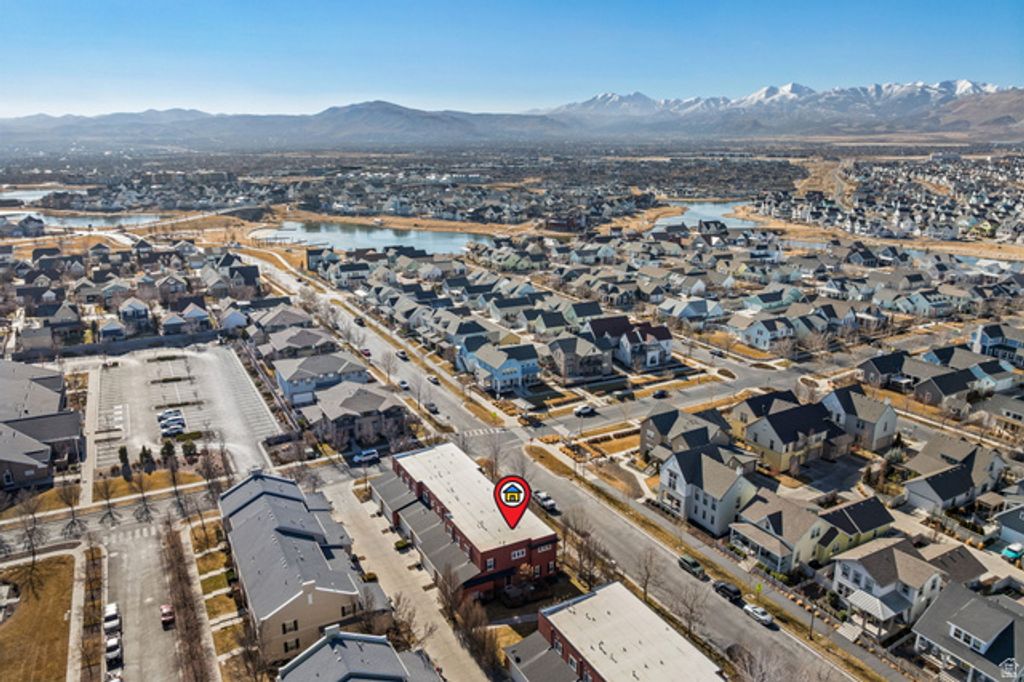 Image 46 of property listing at 10637 S OQUIRRH LAKE RD, South Jordan, UT 84009