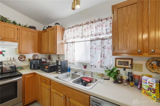 5564 Ridgewood Road, Springfield, OH 45503