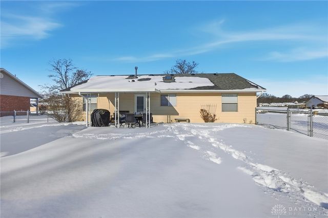 5564 Ridgewood Road, Springfield, OH 45503