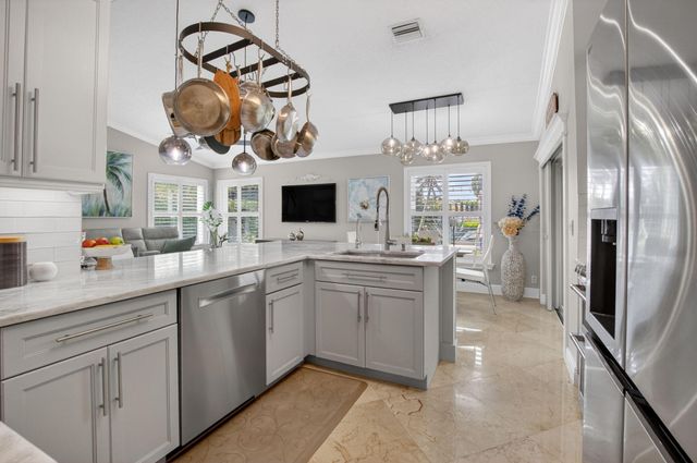 6475 Terra Rosa Circle, Boynton Beach, FL 33472