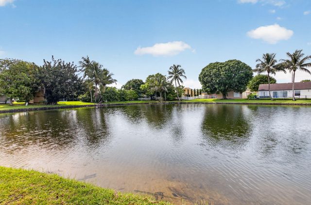 6475 Terra Rosa Circle, Boynton Beach, FL 33472