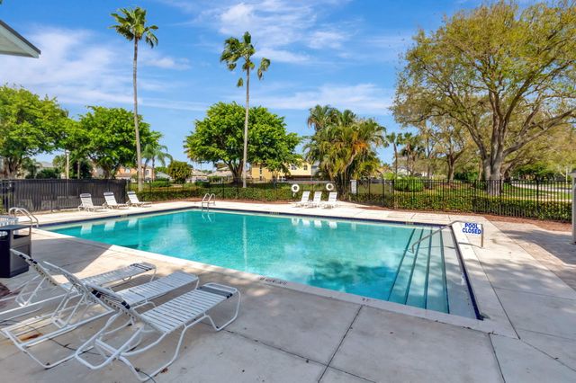 6475 Terra Rosa Circle, Boynton Beach, FL 33472