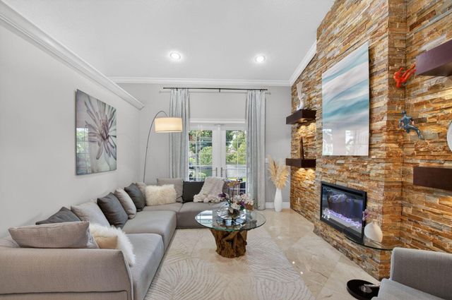 6475 Terra Rosa Circle, Boynton Beach, FL 33472