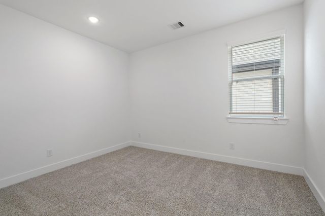 228 Sandhill Grove Trail, Waller, TX 77447