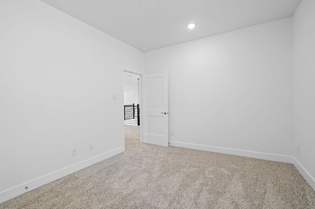 228 Sandhill Grove Trail, Waller, TX 77447