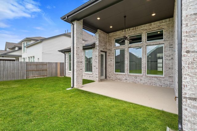 228 Sandhill Grove Trail, Waller, TX 77447