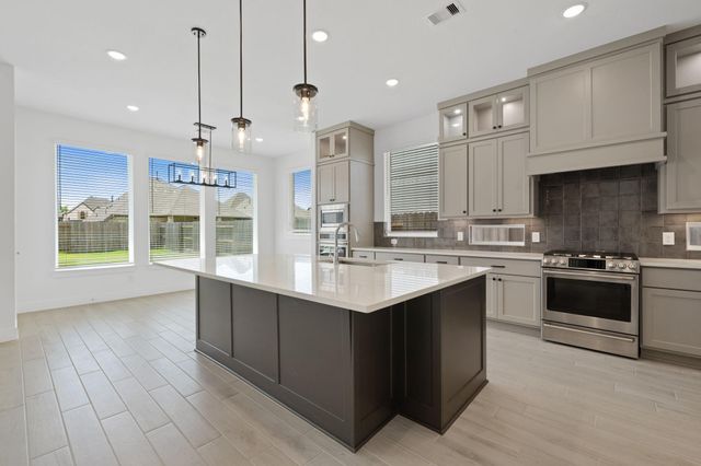 228 Sandhill Grove Trail, Waller, TX 77447