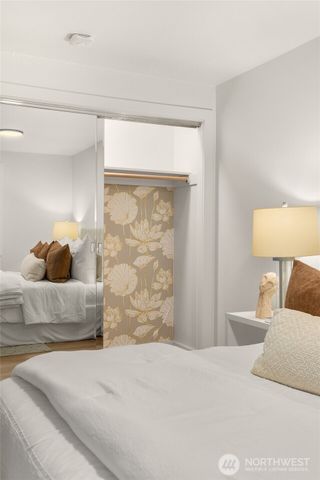 1513 3rd Place, Kirkland, WA 98033