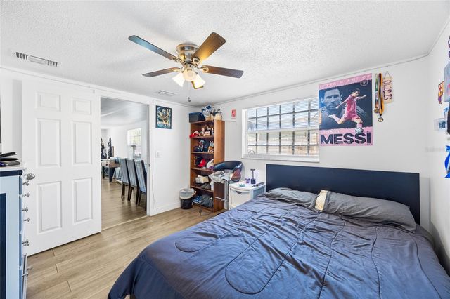 1015-1017 58TH AVENUE DRIVE E, Bradenton, FL 34203