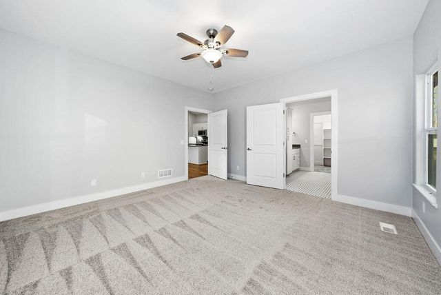 1314 SILVER Lane, Crescent, IA 51526