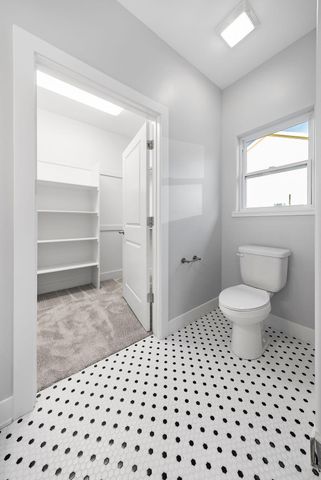 1314 SILVER Lane, Crescent, IA 51526