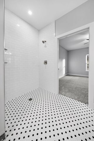 1314 SILVER Lane, Crescent, IA 51526