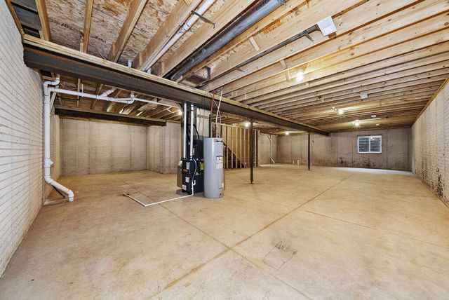 1314 SILVER Lane, Crescent, IA 51526