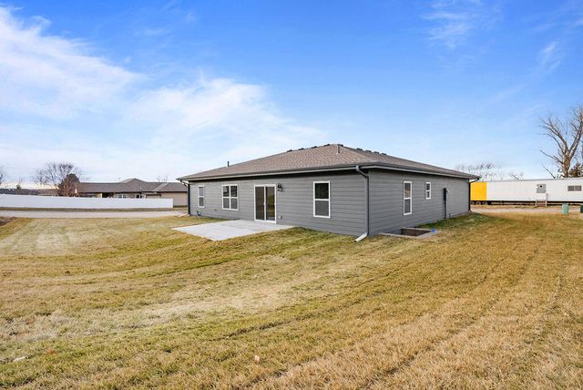 1314 SILVER Lane, Crescent, IA 51526