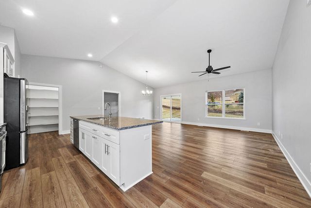 1314 SILVER Lane, Crescent, IA 51526