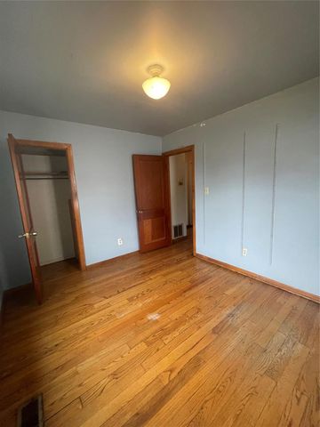 218 E Ercoupe Drive, Oklahoma City, OK 73110