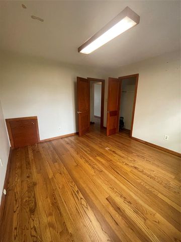 218 E Ercoupe Drive, Oklahoma City, OK 73110