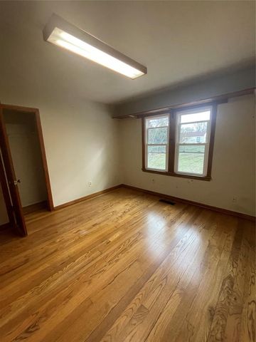 218 E Ercoupe Drive, Oklahoma City, OK 73110