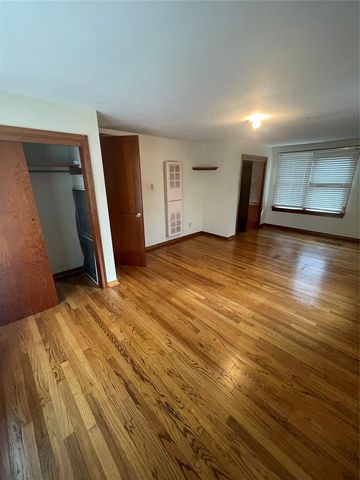 218 E Ercoupe Drive, Oklahoma City, OK 73110