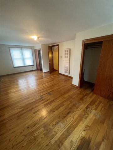 218 E Ercoupe Drive, Oklahoma City, OK 73110