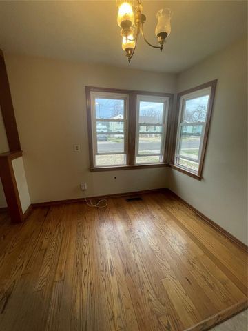 218 E Ercoupe Drive, Oklahoma City, OK 73110