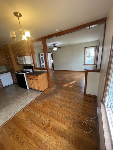 218 E Ercoupe Drive, Oklahoma City, OK 73110