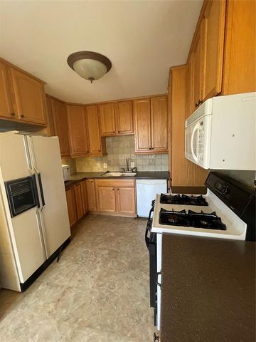 218 E Ercoupe Drive, Oklahoma City, OK 73110