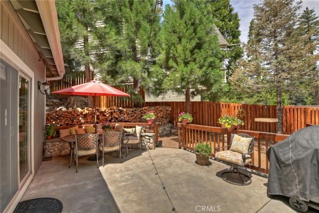 116 Fairway Drive, Lake Arrowhead, CA 92352