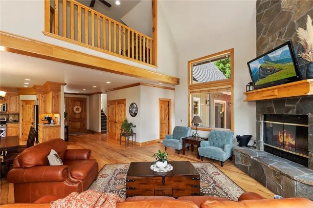 116 Fairway Drive, Lake Arrowhead, CA 92352