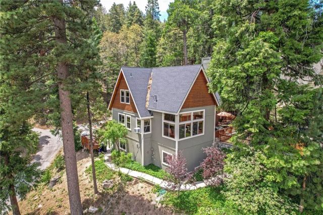 116 Fairway Drive, Lake Arrowhead, CA 92352