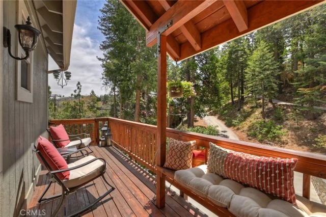 116 Fairway Drive, Lake Arrowhead, CA 92352