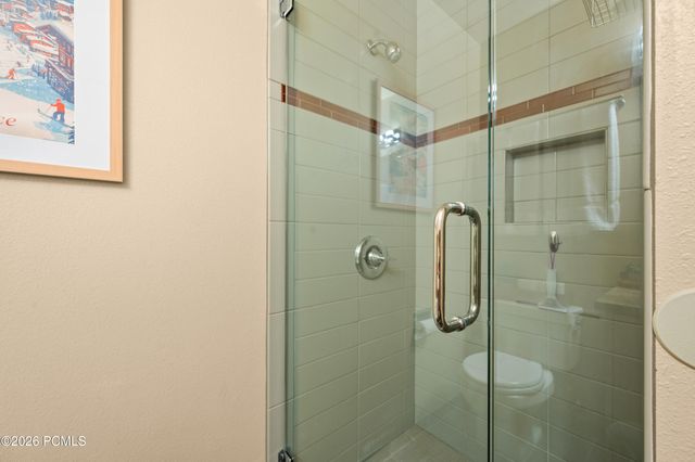 2149 Apache Trail Apt 18, Park City, UT 84098