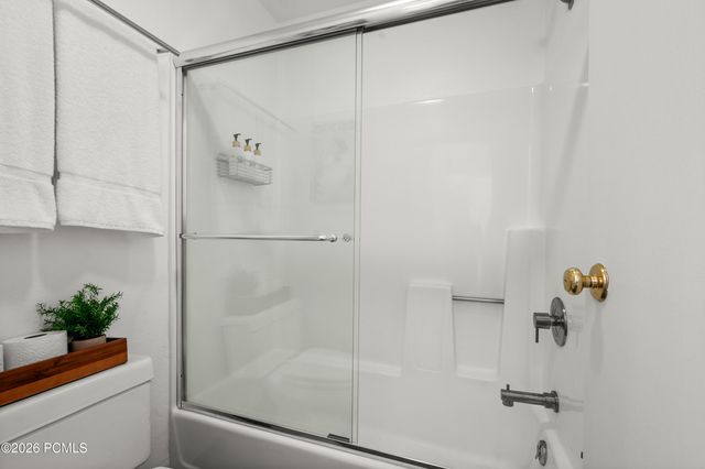 2149 Apache Trail Apt 18, Park City, UT 84098