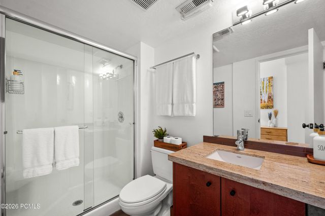 2149 Apache Trail Apt 18, Park City, UT 84098