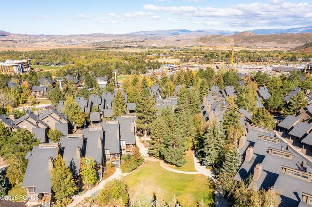 2149 Apache Trail Apt 18, Park City, UT 84098