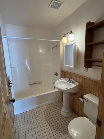 13095 Deer Trail Ln, Iron River, WI 54847