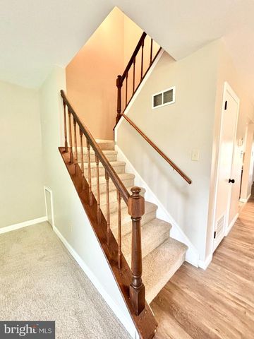 1726 SARATOGA CT, Allentown, PA 18104