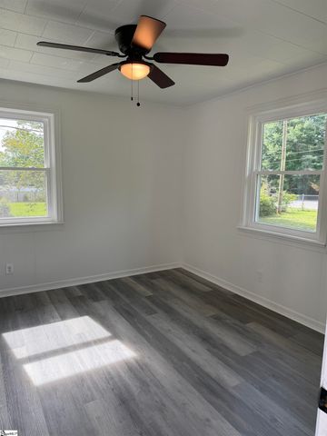 1300 Belhaven Road, Anderson, SC 29621