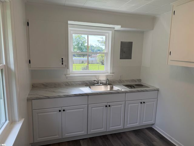 1300 Belhaven Road, Anderson, SC 29621